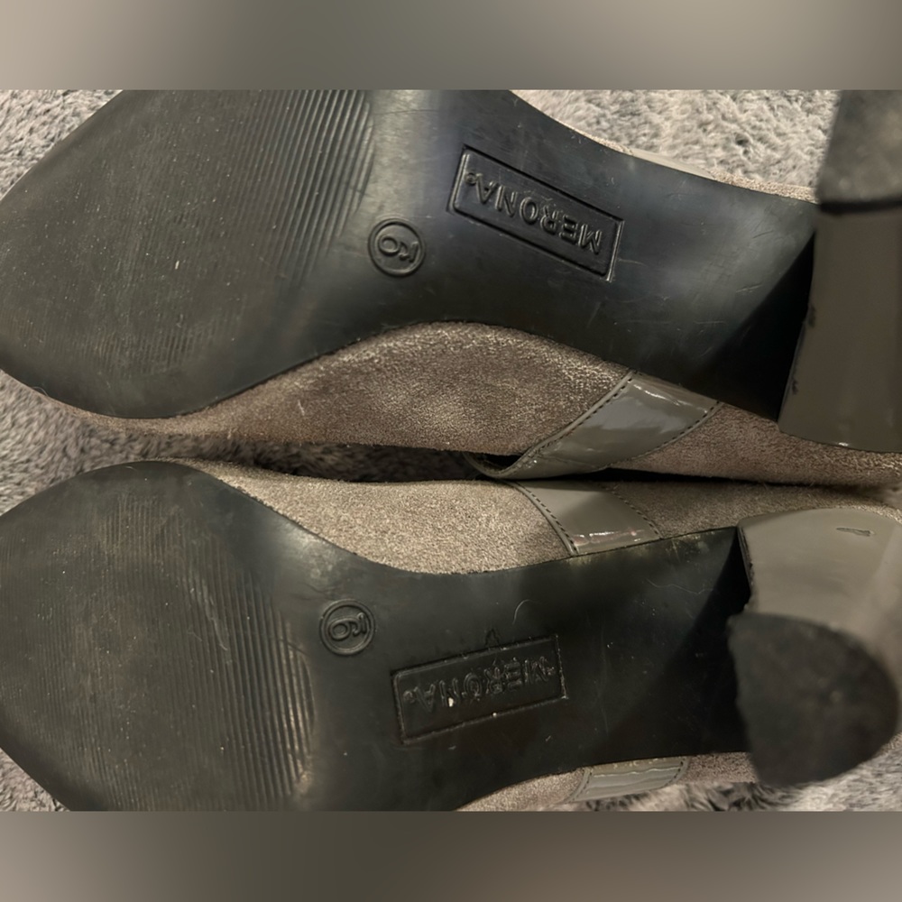 Merona Gray Suede Shoes. Size 9 - Picture 5 of 11